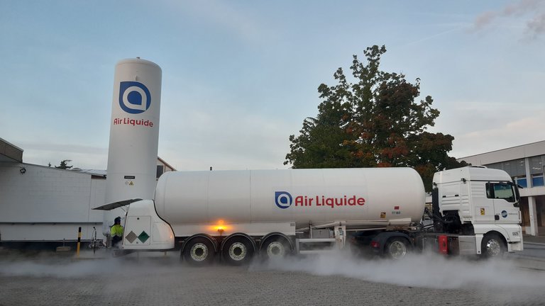 Air Liquide tank filling
